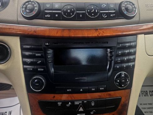 Used 2003 Mercedes-Benz E 320 Sedan image 13