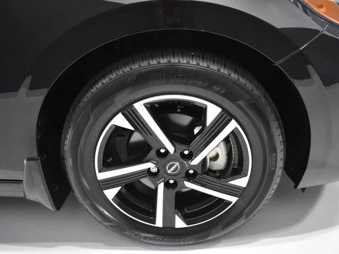 Certified 2025 Nissan Sentra SV w/ All-Weather Package FWD image 10