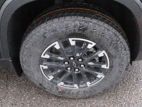 New 2026 Chevrolet Traverse Z71 w/ Enhanced Driving Package image 10