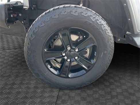 Used 2021 Jeep Wrangler Unlimited Sport image 14