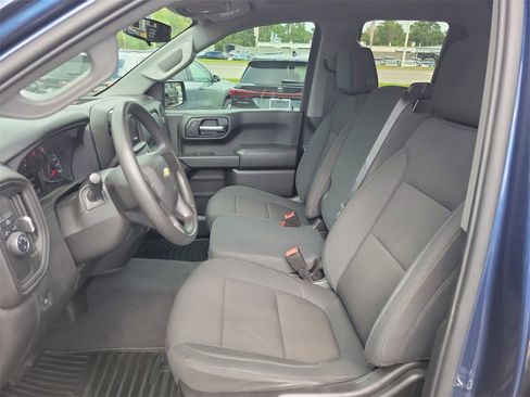 Used 2020 Chevrolet Silverado 1500 Custom w/ Custom Value Package image 25