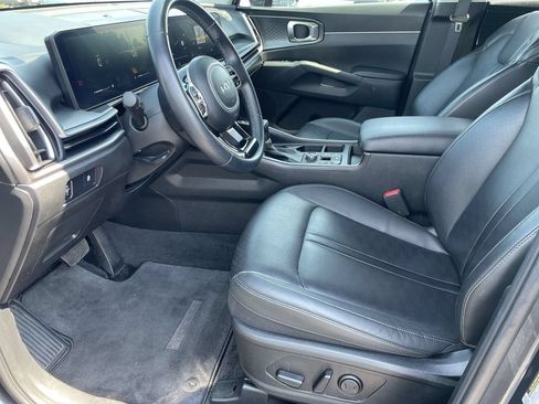 Used 2024 Kia Sorento S AWD/4WD image 9