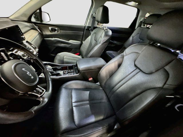Used 2023 Kia Sorento S w/ Panoramic Sunroof Package AWD/4WD image 22