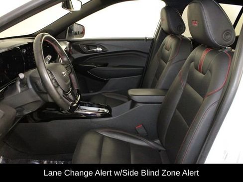 Used 2024 Chevrolet Trax RS w/ Driver Confidence Package image 10