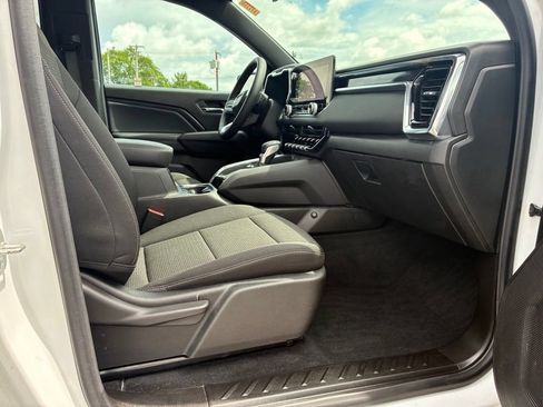 Used 2024 GMC Canyon Elevation w/ Convenience Package AWD/4WD image 50