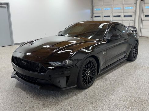 Used 2020 Ford Mustang GT Premium w/ GT Performance Package RWD image 8