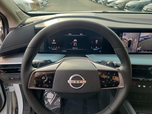 Used 2025 Nissan Murano SL AWD/4WD image 25