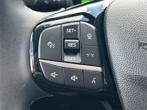 Certified 2023 Ford Escape Platinum image 34