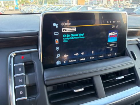 Certified 2023 Chevrolet Suburban LT AWD/4WD image 9