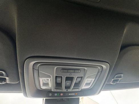 Used 2023 Chevrolet Silverado 1500 High Country w/ High Country Premium Package image 12