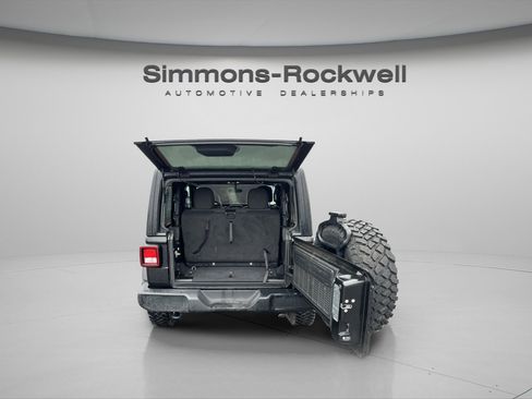 Used 2022 Jeep Wrangler Willys image 11