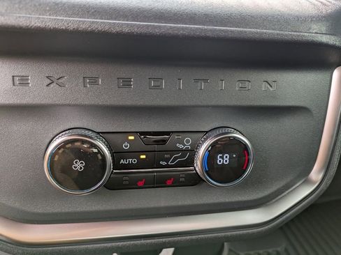 New 2025 Ford Expedition Tremor image 19