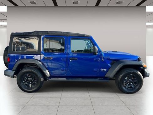 Used 2019 Jeep Wrangler Unlimited Sport AWD/4WD image 2
