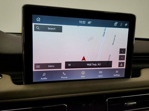 Used 2023 Lincoln Aviator Reserve w/ Equipment Group 201A image 19