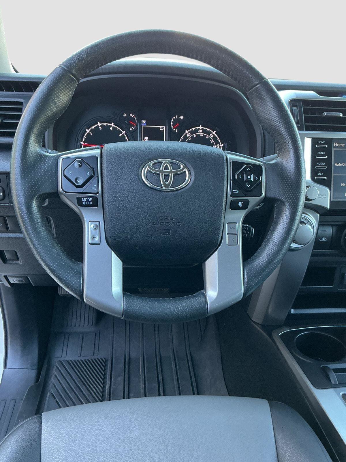 Used 2020 Toyota 4Runner SR5 Premium AWD/4WD image 15