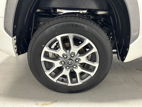 Used 2025 Toyota Tundra 1794 Edition AWD/4WD image 70
