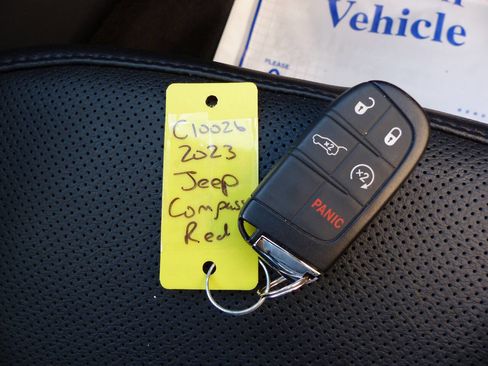 Used 2023 Jeep Compass High Altitude AWD/4WD image 50