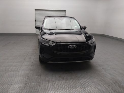 Used 2023 Ford Escape Active w/ Cold Weather Package FWD image 14
