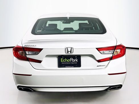 Used 2020 Honda Accord Sport image 7