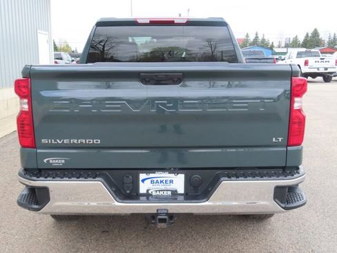 Used 2025 Chevrolet Silverado 1500 LT AWD/4WD image 9