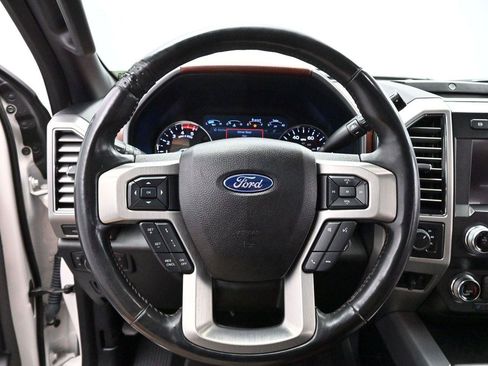 Used 2019 Ford F450 Platinum w/ Platinum Ultimate Package AWD/4WD image 17