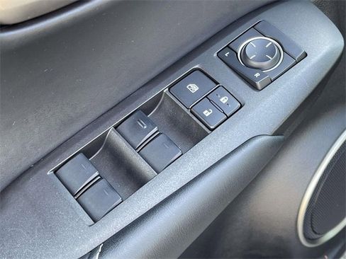 Used 2016 Lexus NX 200t FWD image 29