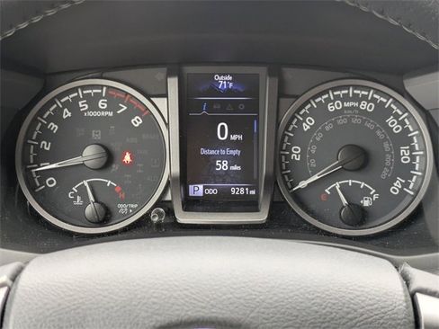 Used 2023 Toyota Tacoma TRD Sport image 28