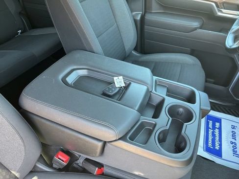 Used 2025 Chevrolet Silverado 2500 LT w/ Convenience Package AWD/4WD image 24
