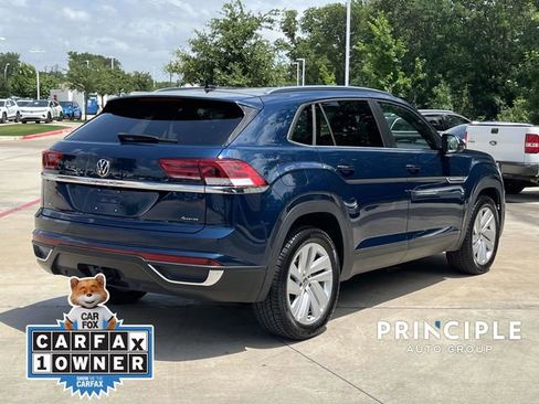 Certified 2023 Volkswagen Atlas Cross Sport SE w/ Panoramic Sunroof Package AWD/4WD image 10