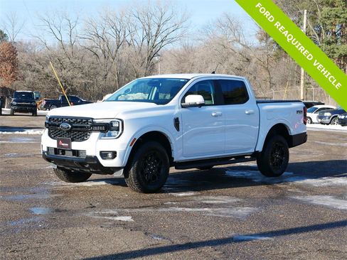 Used 2025 Ford Ranger Lariat w/ FX4 Off-Road Package image 6