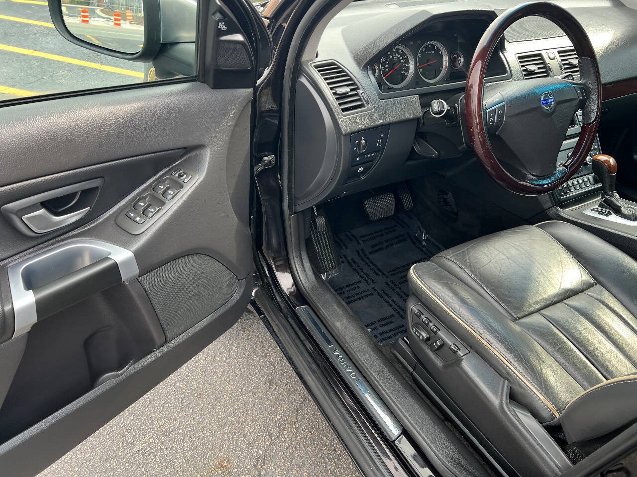 Used 2013 Volvo XC90 3.2 AWD/4WD image 19