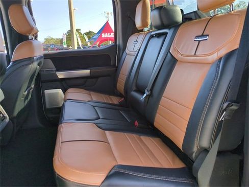 Used 2024 Ford F350 Platinum w/ FX4 Off-Road Package image 14