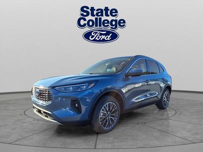 New 2025 Ford Escape SE w/ PHEV Premium Package