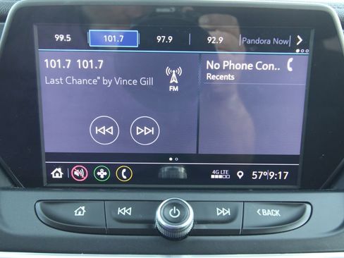 Used 2020 Chevrolet Blazer LT FWD image 30