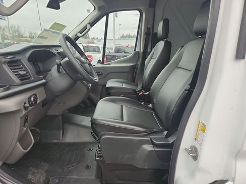 New 2026 Ford Transit 250 148 Medium Roof image 12