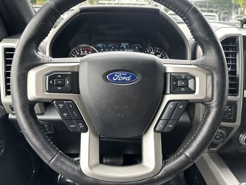 Used 2020 Ford F150 Lariat w/ Equipment Group 502A Luxury AWD/4WD image 13
