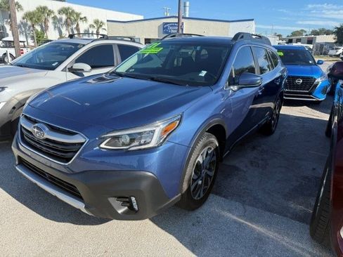 Used 2021 Subaru Outback Limited image 3
