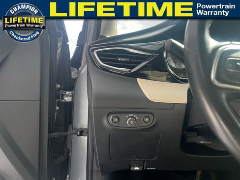 Used 2021 Buick Encore GX Preferred w/ Cold Weather Comfort Package image 21