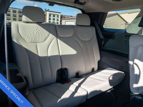 Certified 2024 Hyundai Palisade Calligraphy image 14