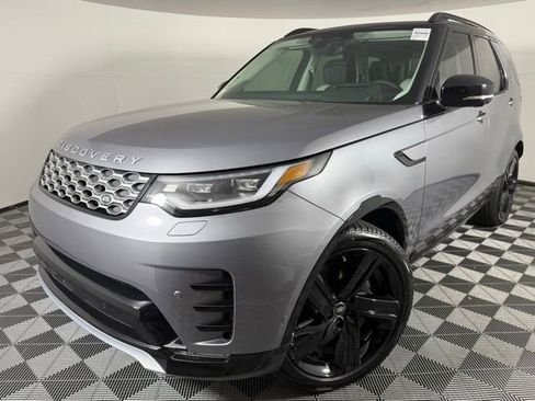 New 2026 Land Rover Discovery Limited Edition image 2