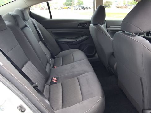 Used 2024 Nissan Altima 2.5 S FWD image 9