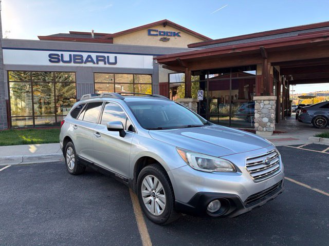 Used 2016 Subaru Outback 2.5i Premium AWD/4WD image 3