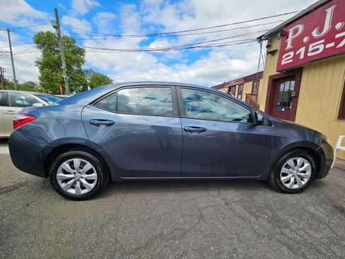 Used 2016 Toyota Corolla LE FWD image 6