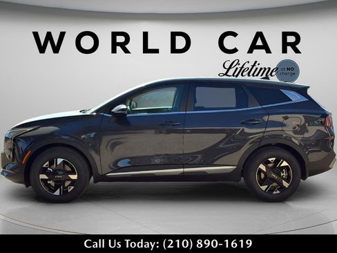 New 2026 Kia Sportage LX image 12