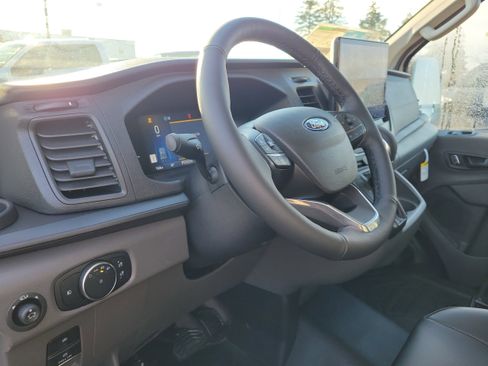 New 2026 Ford Transit 150 Low Roof w/ Load Area Protection Package RWD image 19