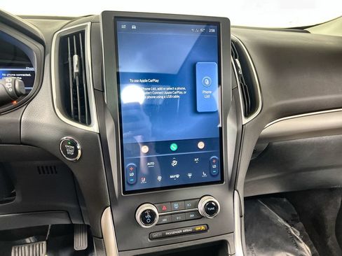 Used 2024 Ford Edge Titanium AWD/4WD image 12