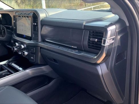 Used 2024 Ford F250 Lariat image 17