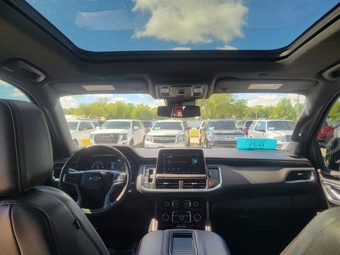 Used 2023 Chevrolet Tahoe RST image 13