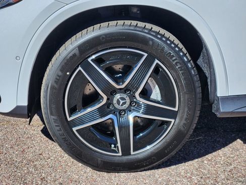 New 2026 Mercedes-Benz GLC 300 4MATIC image 10