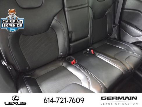 Used 2019 Jeep Cherokee Latitude Plus w/ Cold Weather Group AWD/4WD image 22